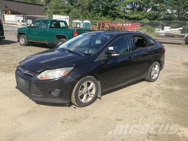 Ford Focus SE Avtomobili