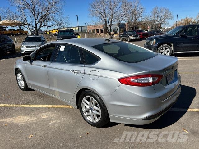 Ford Fusion Avtomobili