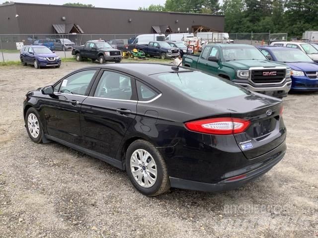 Ford Fusion S Avtomobili
