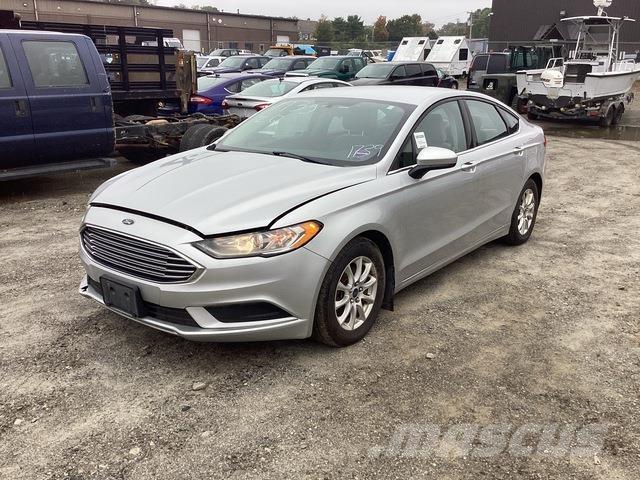 Ford Fusion S Avtomobili