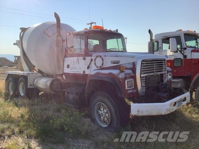 Ford L8000 Drugi tovornjaki