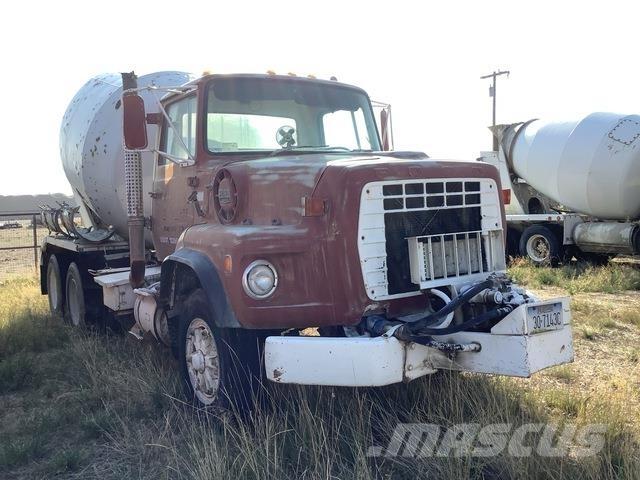 Ford L8000 Drugi tovornjaki