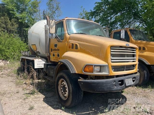 Ford L9513 Drugi tovornjaki