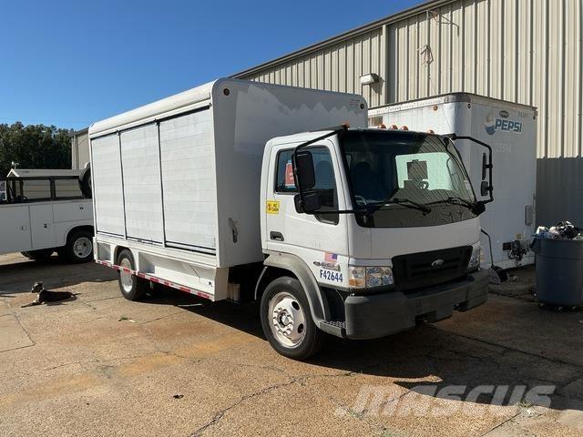 Ford LCF Tovornjaki za prevoz pijač