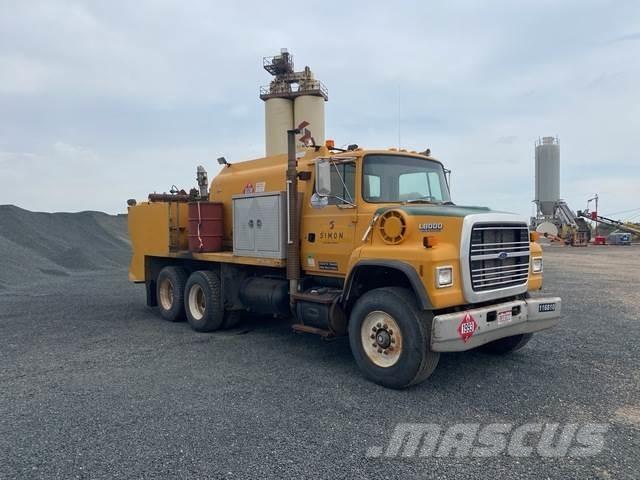 Ford LNT8000 Tovornjaki cisterne