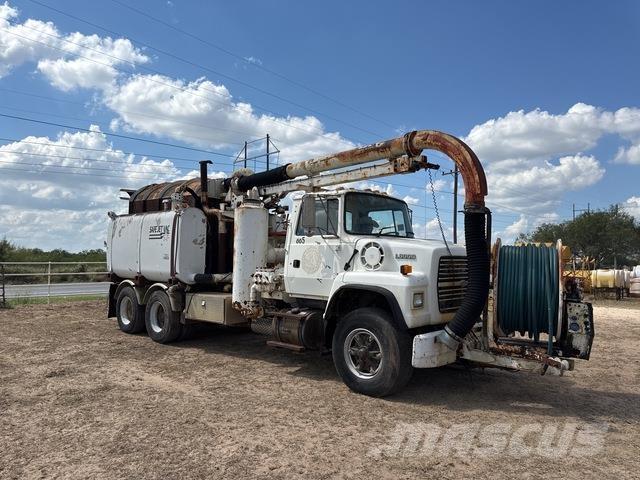 Ford LNT8000F Bagri goseničarji