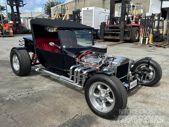 Ford T Bucket Avtomobili
