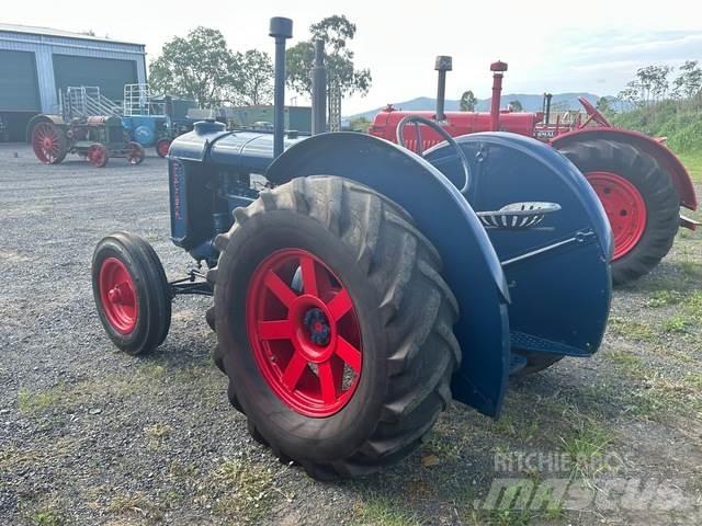 Fordson  Drugo