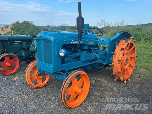 Fordson Major Drugo