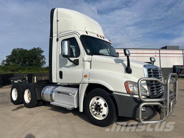 Freightliner  Vlačilci