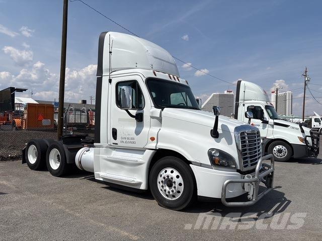 Freightliner  Vlačilci