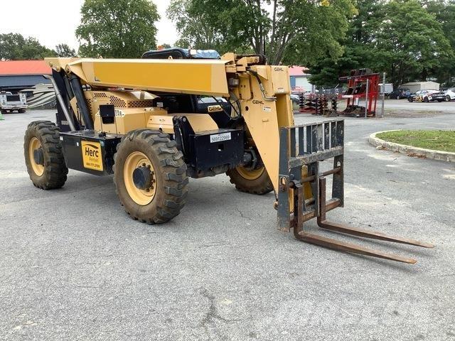 Gehl RS8-42 Teleskopski viličarji