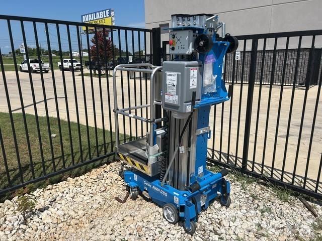 Genie AWP-25S Vertikalna dvigala