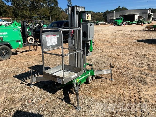 Genie AWP-30S Vertikalna dvigala