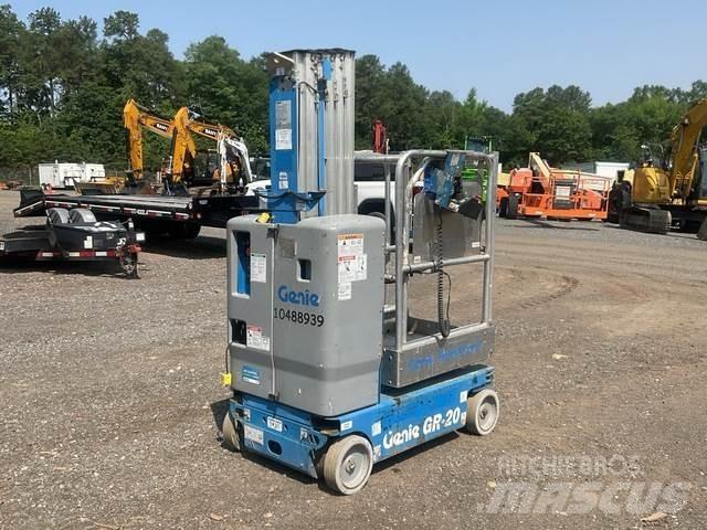 Genie GR-20 Vertikalna dvigala