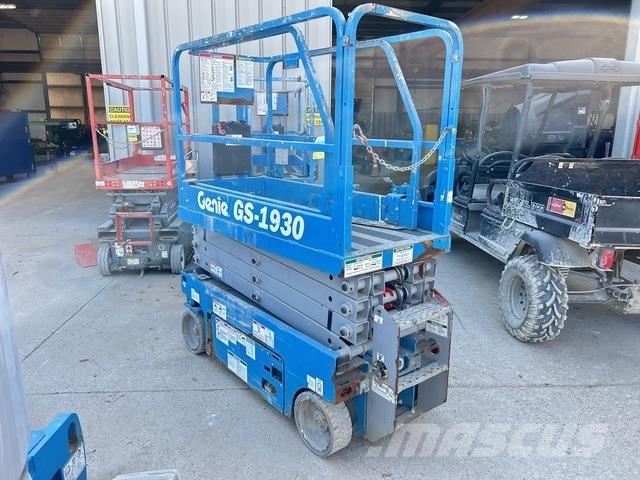 Genie GS-1930 Škarjaste dvižne ploščadi