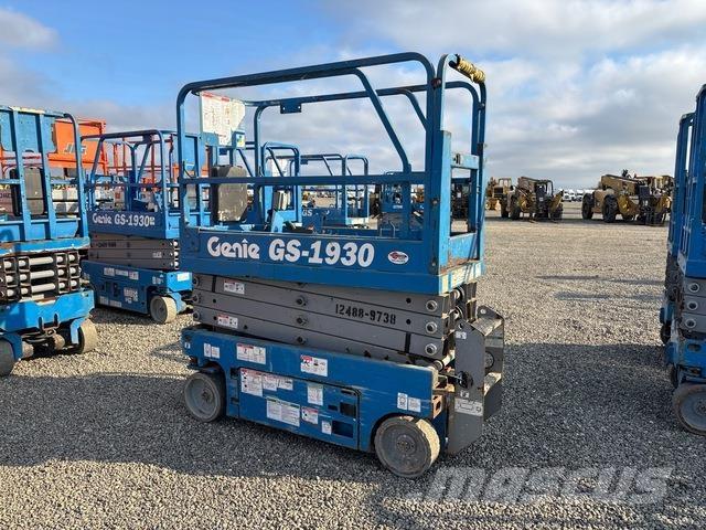 Genie GS-1930 Škarjaste dvižne ploščadi