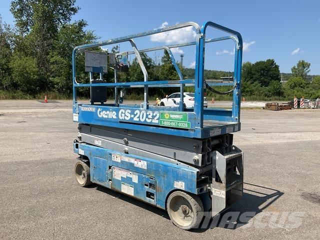 Genie GS-2032 Škarjaste dvižne ploščadi