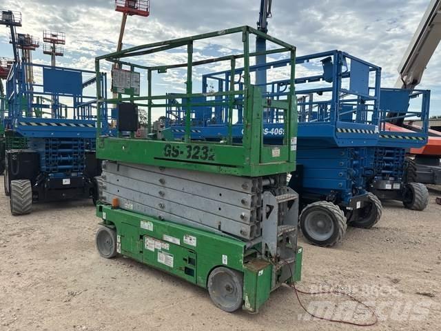 Genie GS-3232 Škarjaste dvižne ploščadi
