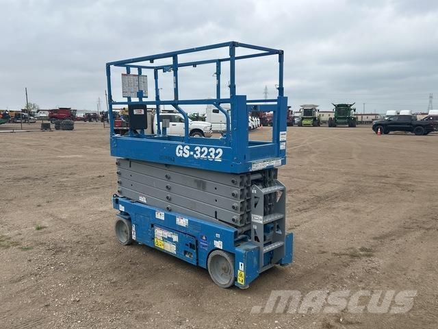 Genie GS-3232 Škarjaste dvižne ploščadi