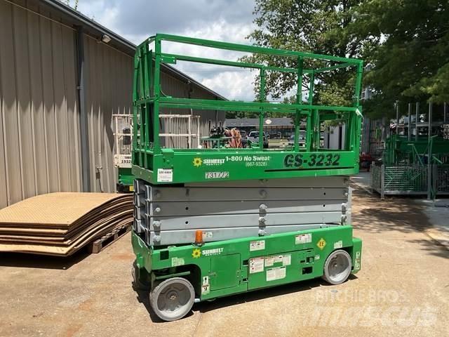 Genie GS-3232 Škarjaste dvižne ploščadi
