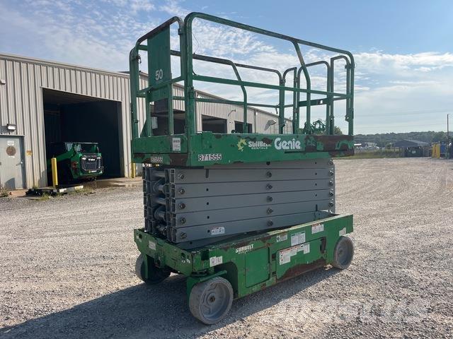 Genie GS-4047 Škarjaste dvižne ploščadi