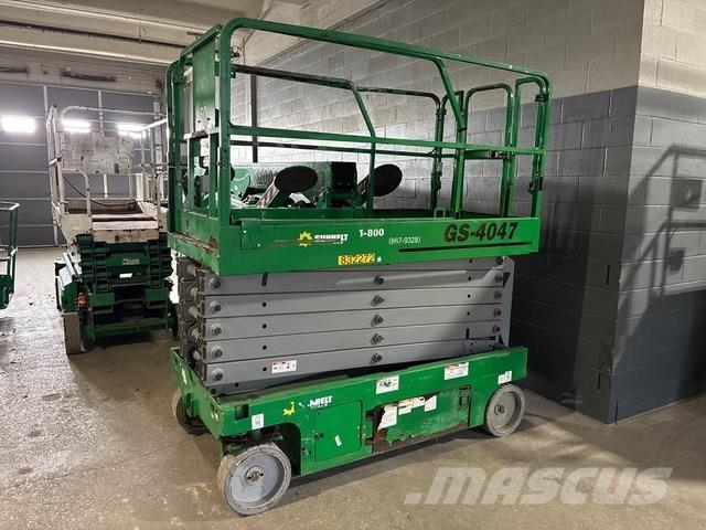 Genie GS-4047 Škarjaste dvižne ploščadi