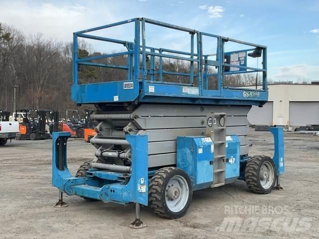 Genie GS-5390 Škarjaste dvižne ploščadi