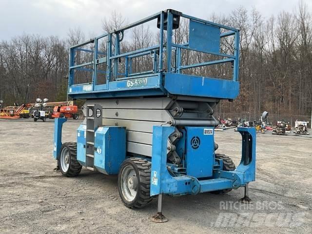 Genie GS-5390 Škarjaste dvižne ploščadi