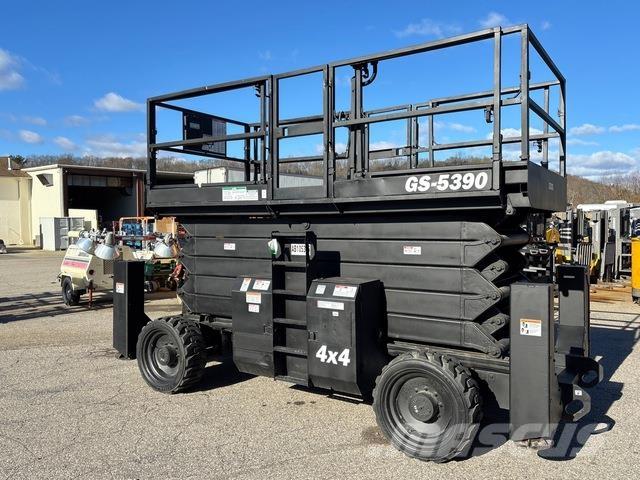 Genie GS-5390 Škarjaste dvižne ploščadi