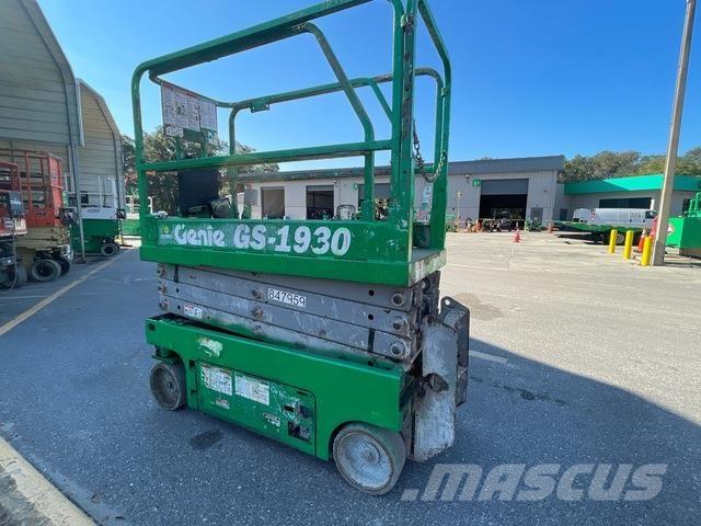 Genie GS1930 Škarjaste dvižne ploščadi