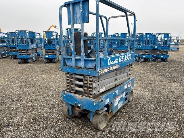 Genie GS1930 Škarjaste dvižne ploščadi