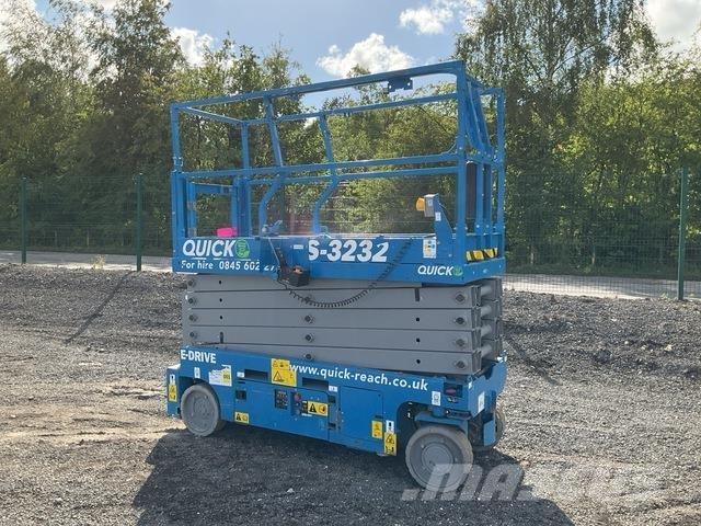 Genie GS3232 Škarjaste dvižne ploščadi