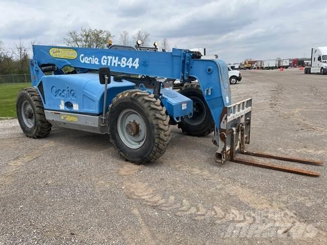 Genie GTH-844 Teleskopski viličarji