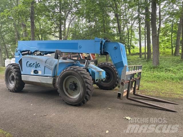 Genie GTH-844 Teleskopski viličarji