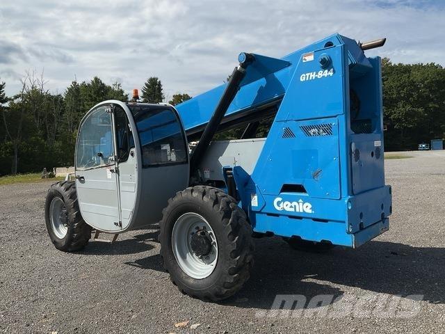 Genie GTH-844 Teleskopski viličarji