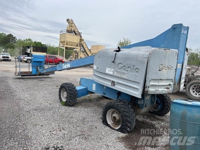 Genie S-40 Drugo