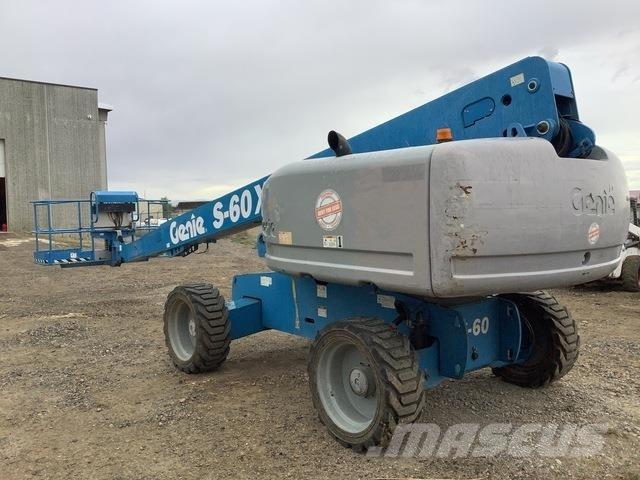 Genie S-60X Teleskopske dvižne ploščadi