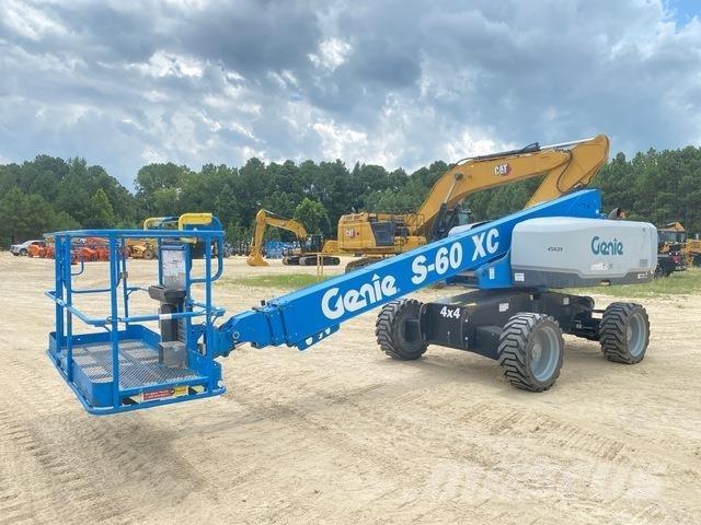 Genie S-60XC Teleskopske dvižne ploščadi