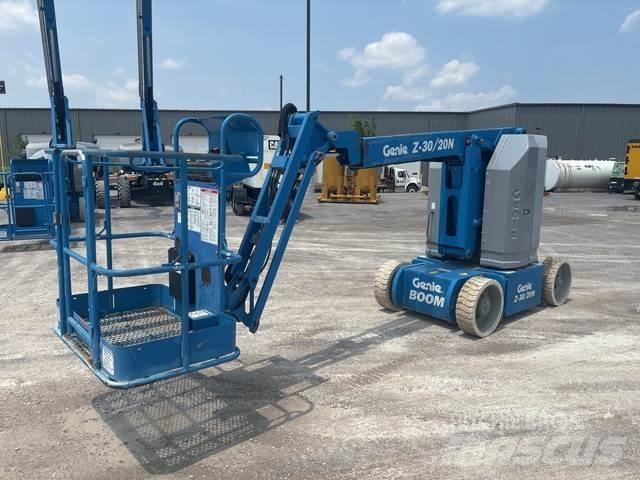 Genie Z-30/20N Zglobne dvižne ploščadi