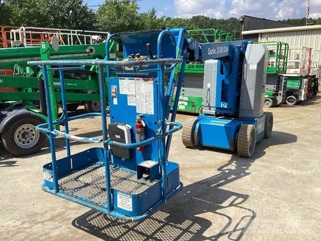 Genie Z-30/20N Zglobne dvižne ploščadi
