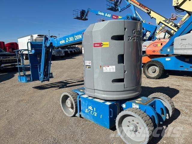 Genie Z-30/20N Zglobne dvižne ploščadi