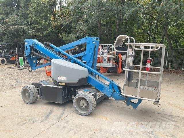 Genie Z-33/18 Zglobne dvižne ploščadi