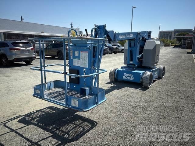 Genie Z-34/22N Zglobne dvižne ploščadi