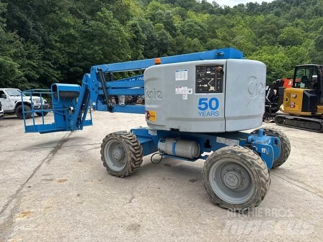 Genie Z-45/25J Zglobne dvižne ploščadi