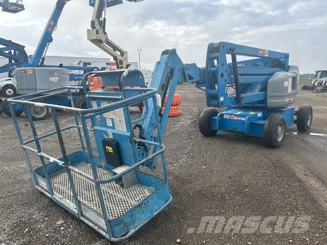 Genie Z-45/25J Zglobne dvižne ploščadi