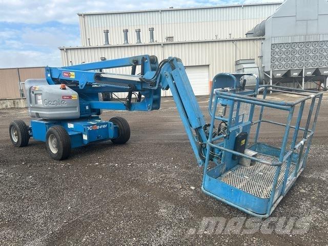 Genie Z-45/25J Zglobne dvižne ploščadi