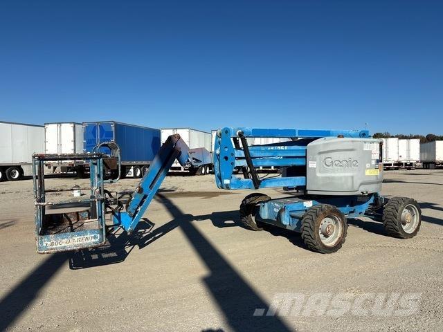 Genie Z-45/25J Zglobne dvižne ploščadi