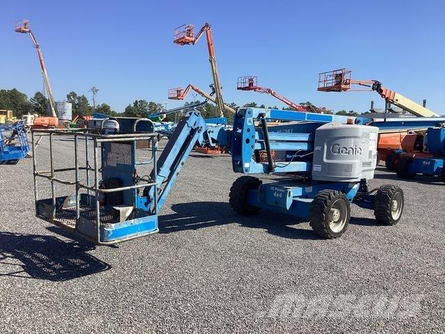 Genie Z-45/25J Zglobne dvižne ploščadi