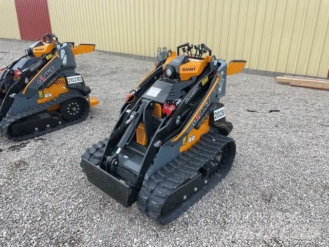 GiANT GS950T Skid steer mini nakladalci